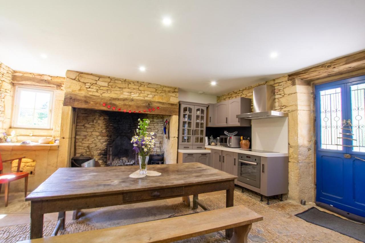 Chez Renou Et Prosperou Maison Typique Du Sarladait Saint-Genies Экстерьер фото